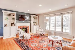 2221 Quebec Dr, Saint Louis Park, MN 55426 - Photo 11