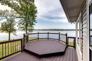 624 Tetonka View Dr, Waterville, MN 56096 - Photo 13