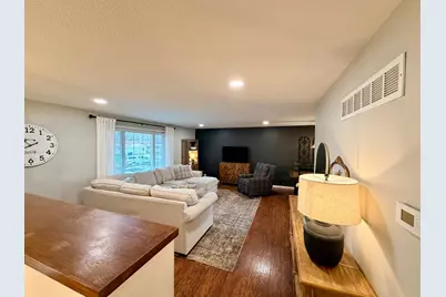 1511 Eckerson Drive, Worthington, MN 56187 - Photo 5