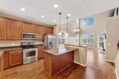 18121 Kindred Court, Lakeville, MN 55044 - Photo 9