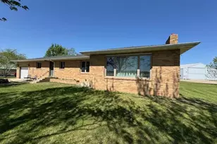 208 E Mason Ave, Verndale, MN 56481 - Photo 1