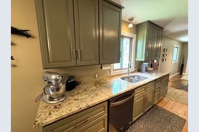 208 E Mason Avenue, Verndale, MN 56481 - Photo 9