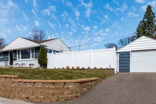 2755 Blackstone Ave, Saint Louis Park, MN 55416 - Photo 3