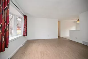 772 Bluffview Cir, Winona, MN 55987 - Photo 3