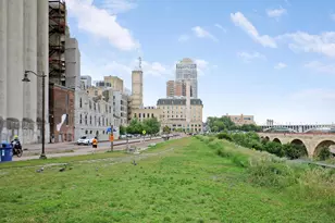 215 10th Ave S, Minneapolis, MN 55415 - Photo 45