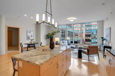 215 10th Avenue S #727, Minneapolis, MN 55415 - Photo 3