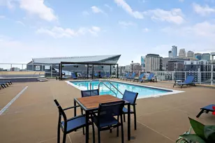 215 10th Ave S, Minneapolis, MN 55415 - Photo 41