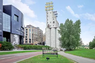 215 10th Ave S, Minneapolis, MN 55415 - Photo 43