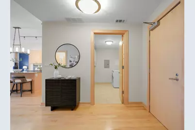 215 10th Avenue S #727, Minneapolis, MN 55415 - Photo 25