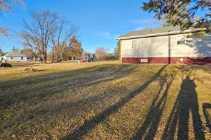 611 Long Prairie Rd SW, Staples, MN 56479 - Photo 21