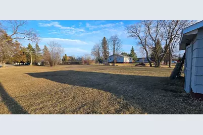 611 Long Prairie Road SW, Staples, MN 56479 - Photo 3