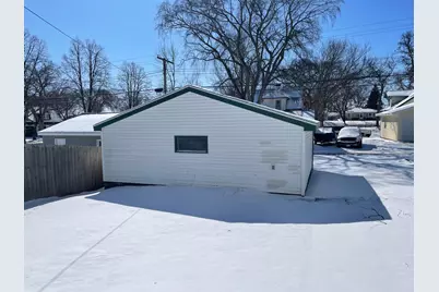 911 W Cavour Avenue, Fergus Falls, MN 56537 - Photo 19