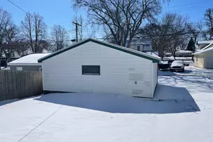 911 W Cavour Ave, Fergus Falls, MN 56537 - Photo 19