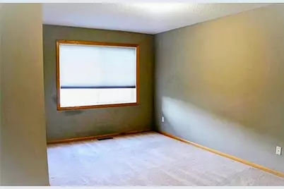 2332 Eagle Trace Lane, Woodbury, MN 55129 - Photo 7