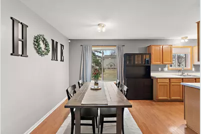 9812 Hamlet Lane S, Cottage Grove, MN 55016 - Photo 5