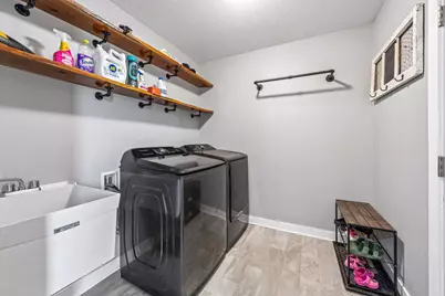 555 Western Avenue, Green Isle, MN 55338 - Photo 17