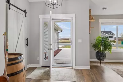 555 Western Avenue, Green Isle, MN 55338 - Photo 3