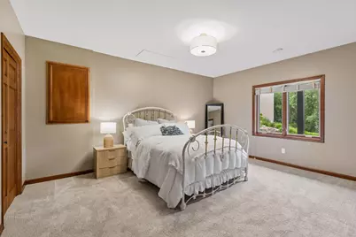 6815 Ruby Lane, Chanhassen, MN 55317 - Photo 33