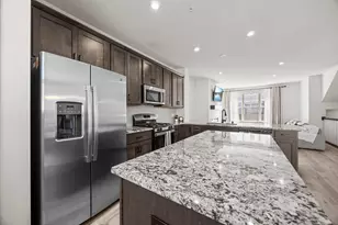 2230 Gateway Curv, North Saint Paul, MN 55109 - Photo 21