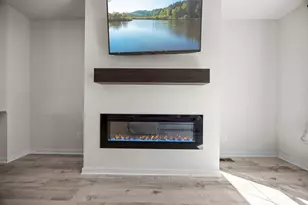 2230 Gateway Curv, North Saint Paul, MN 55109 - Photo 13