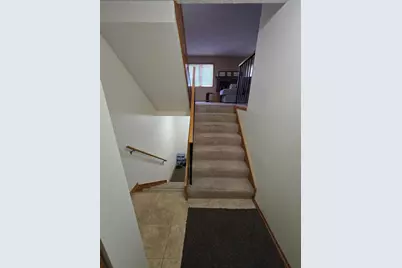 28 Elton Ridge Court NW, Rochester, MN 55901 - Photo 3