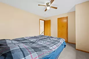 28 Elton Ridge Ct NW, Rochester, MN 55901 - Photo 17