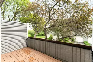 28 Elton Ridge Ct NW, Rochester, MN 55901 - Photo 7
