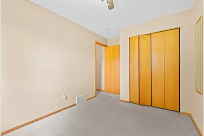 28 Elton Ridge Court NW, Rochester, MN 55901 - Photo 15