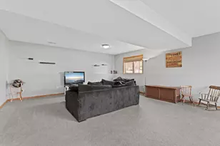 4910 Manor Brook Dr NW, Rochester, MN 55901 - Photo 17