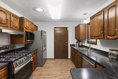 7720 Irish Avenue S, Cottage Grove, MN 55016 - Photo 13