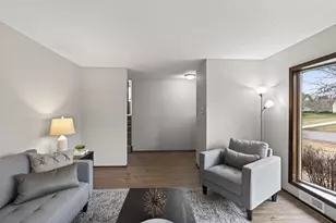 7720 Irish Ave S, Cottage Grove, MN 55016 - Photo 9