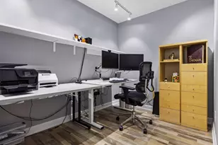 1372 Pleasant Lake Dr, Woodbury, MN 55129 - Photo 51