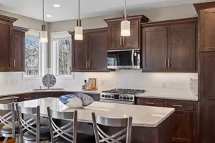 1372 Pleasant Lake Dr, Woodbury, MN 55129 - Photo 19