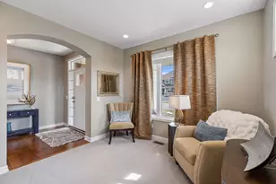 1372 Pleasant Lake Dr, Woodbury, MN 55129 - Photo 9