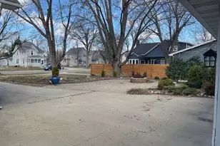 309 5th St SW, Austin, MN 55912 - Photo 3