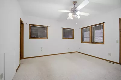 1604 N Cedar Avenue, Owatonna, MN 55060 - Photo 15