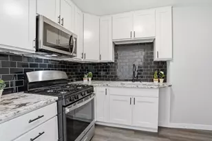 332 1st Ave S, South Saint Paul, MN 55075 - Photo 9