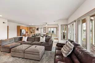 7307 Bush Lake Dr, Bloomington, MN 55438 - Photo 35