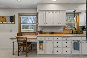 9091 W Staring Ln, Eden Prairie, MN 55347 - Photo 9