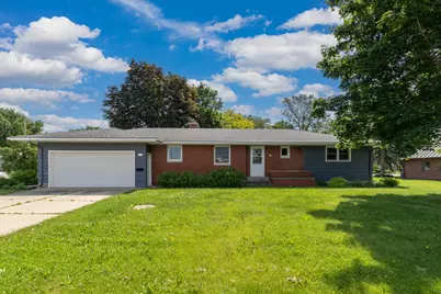 301 S Market Street, Belle Plaine, MN 56011 - Photo 1