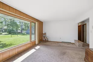 301 S Market St, Belle Plaine, MN 56011 - Photo 5