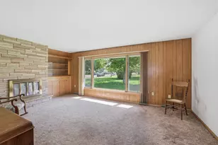 301 S Market St, Belle Plaine, MN 56011 - Photo 3