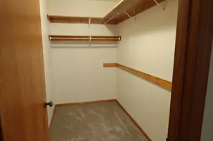 601 Cottonwood Ave N, Litchfield, MN 55355 - Photo 17