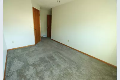 601 Cottonwood Avenue N, Litchfield, MN 55355 - Photo 19