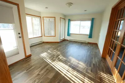 601 Cottonwood Avenue N, Litchfield, MN 55355 - Photo 11