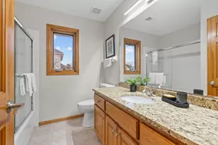 4290 Cottonwood Ln N, Plymouth, MN 55441 - Photo 39