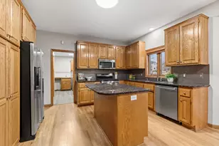 4290 Cottonwood Ln N, Plymouth, MN 55441 - Photo 21