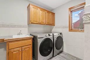 4290 Cottonwood Ln N, Plymouth, MN 55441 - Photo 35