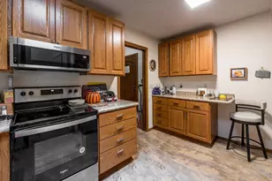 1415 Lake St, Alexandria, MN 56308 - Photo 15