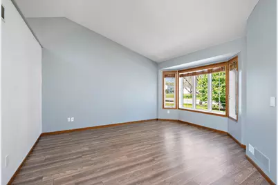 101 Birch Avenue NW, Saint Michael, MN 55376 - Photo 3